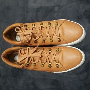 Leather 1.State hightop sneakers